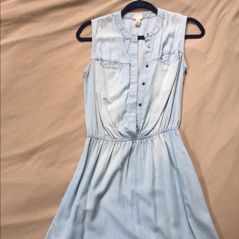Short chambray dress